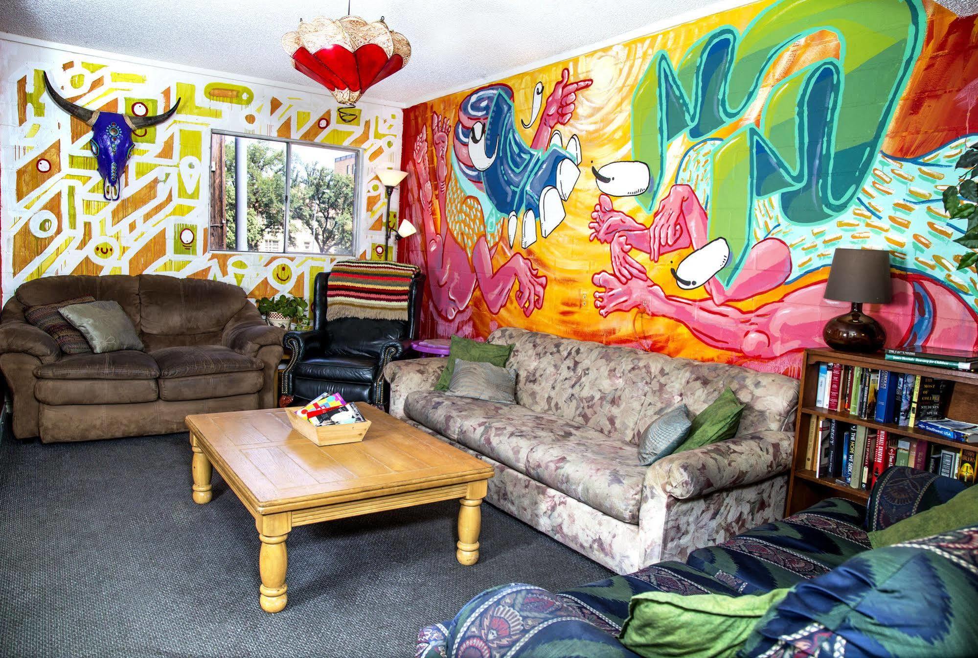 Drifter Jack'S Hostel ออสติน ภายนอก รูปภาพ
