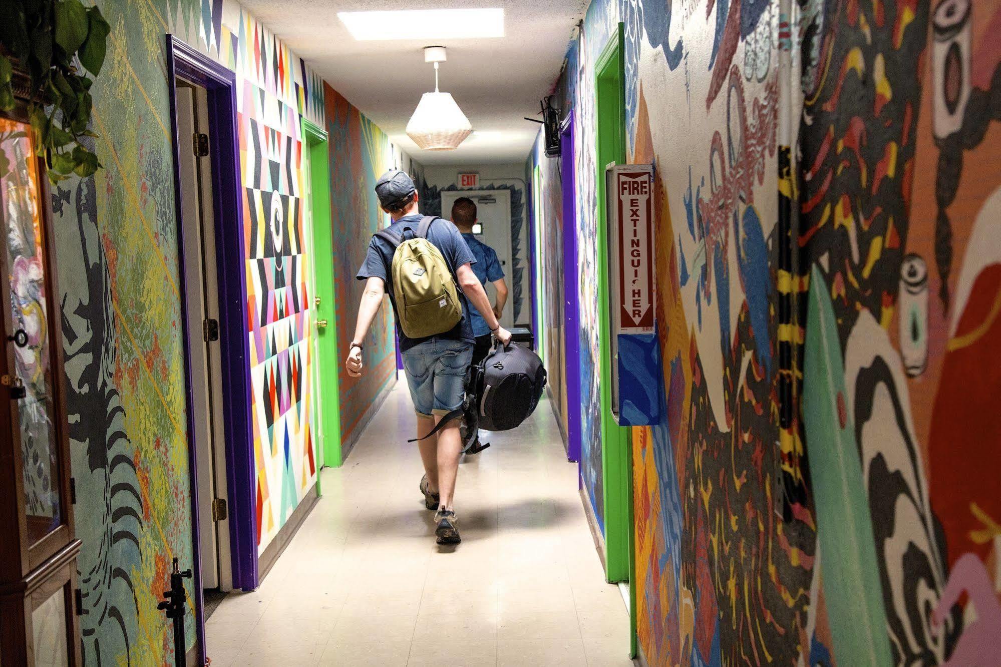 Drifter Jack'S Hostel ออสติน ภายนอก รูปภาพ