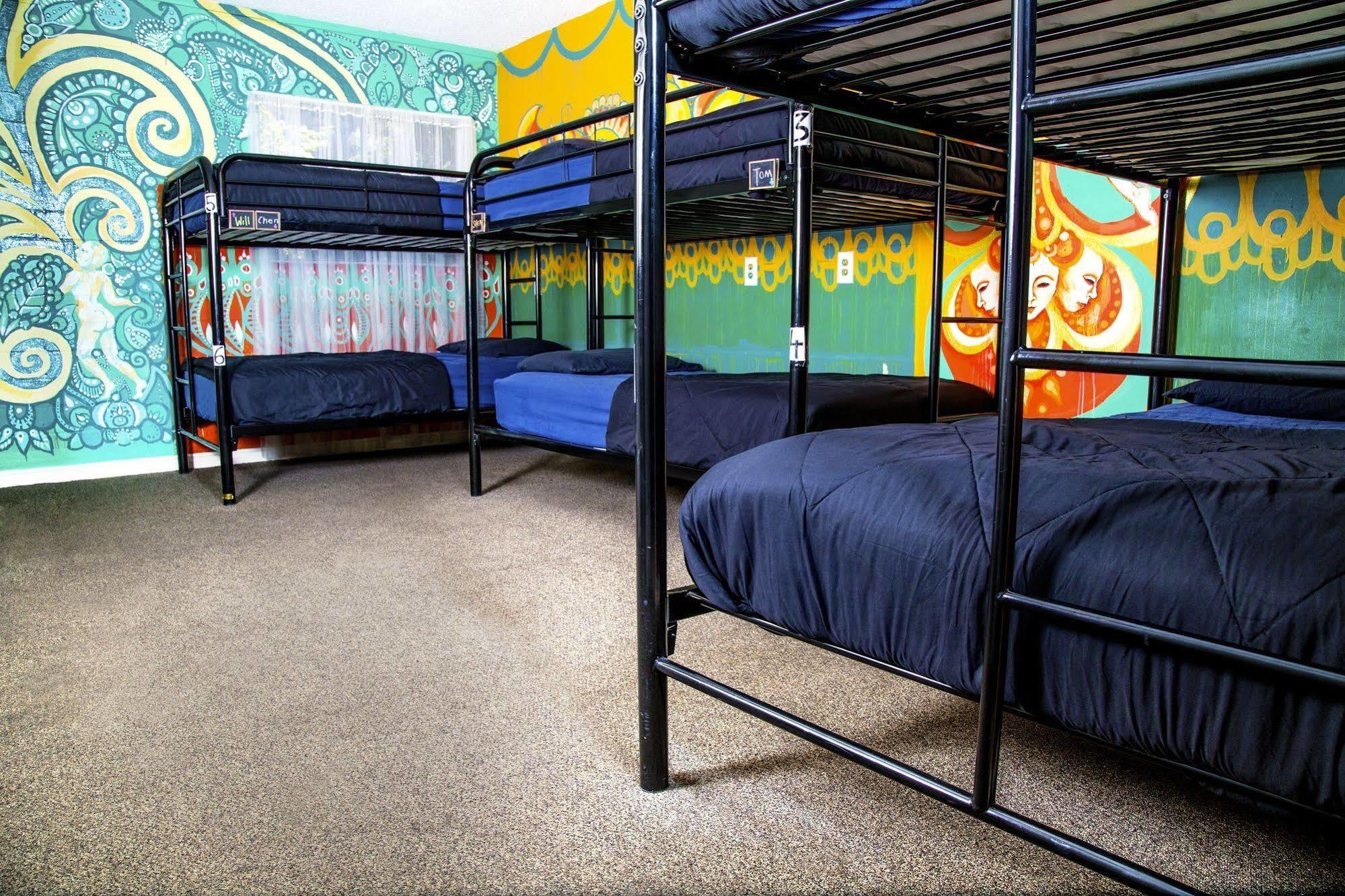 Drifter Jack'S Hostel ออสติน ภายนอก รูปภาพ