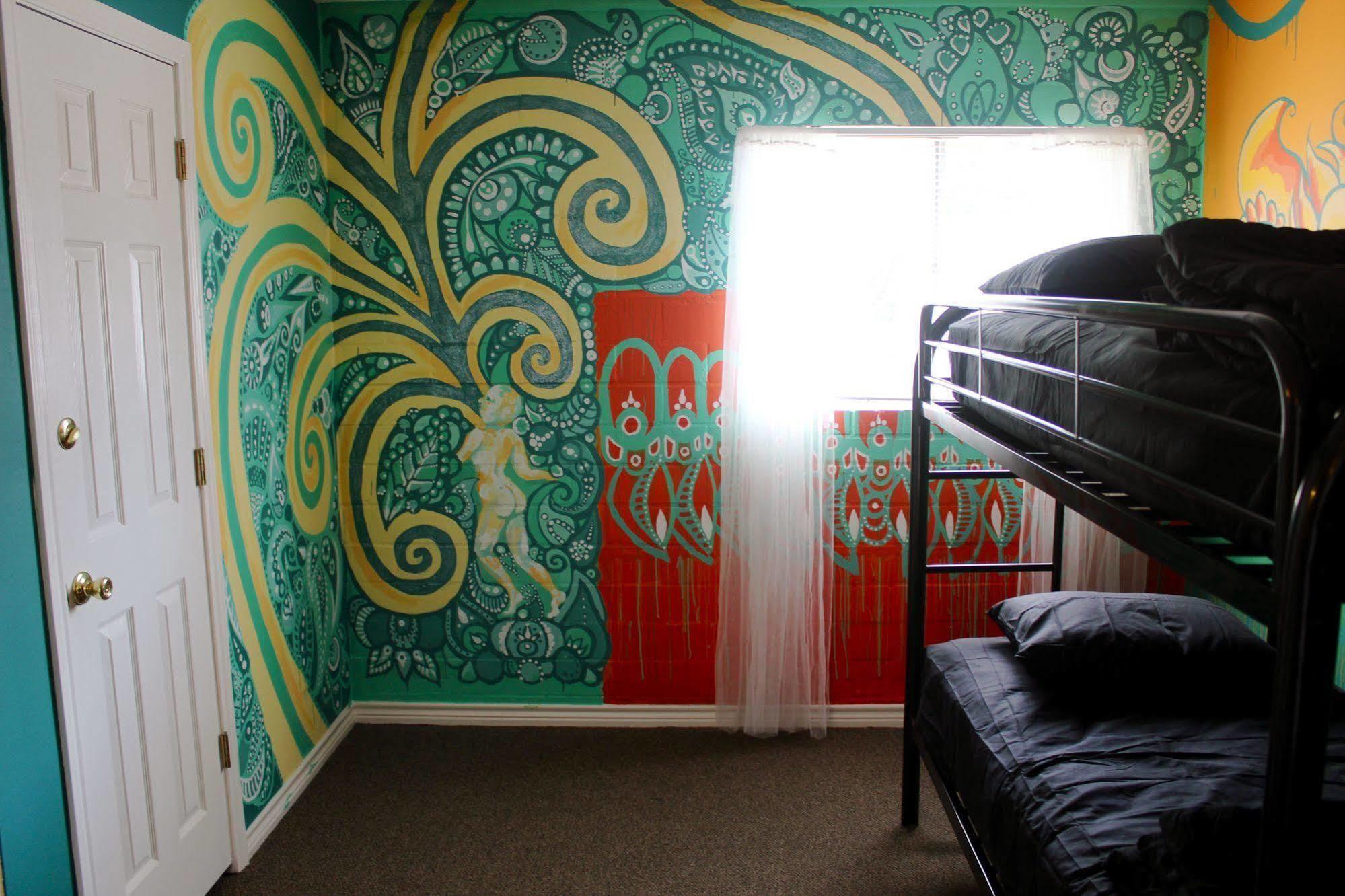 Drifter Jack'S Hostel ออสติน ภายนอก รูปภาพ
